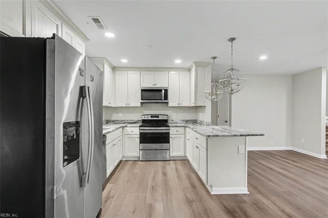 6324 Grimes AVE, Norfolk, VA 23518