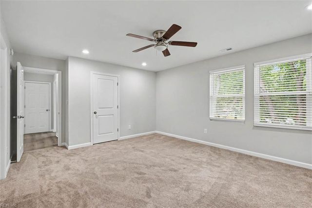 6324 Grimes AVE, Norfolk, VA 23518