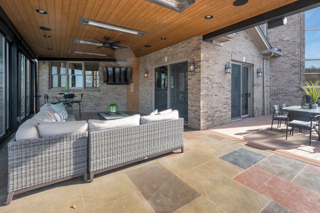 465 Chesapeake Avenue, Fort Thomas, KY 41075