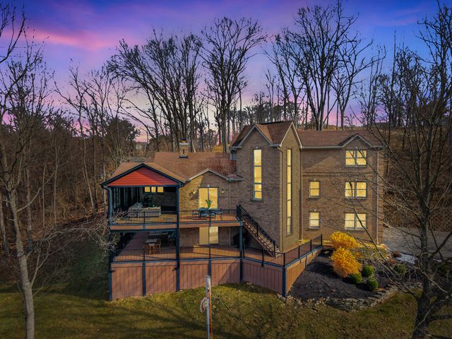 465 Chesapeake Avenue, Fort Thomas, KY 41075