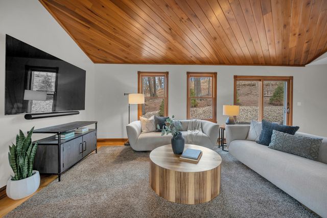 465 Chesapeake Avenue, Fort Thomas, KY 41075