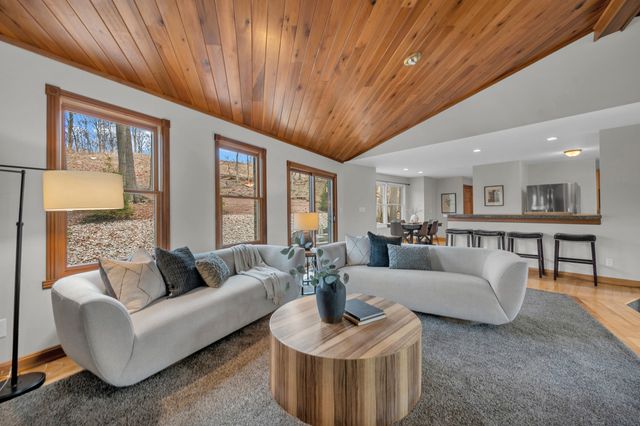 465 Chesapeake Avenue, Fort Thomas, KY 41075