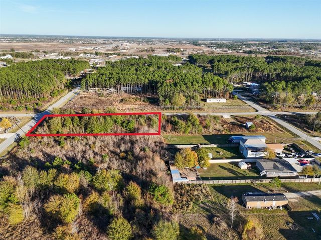 308 County Road 3568, Cleveland, TX 77327