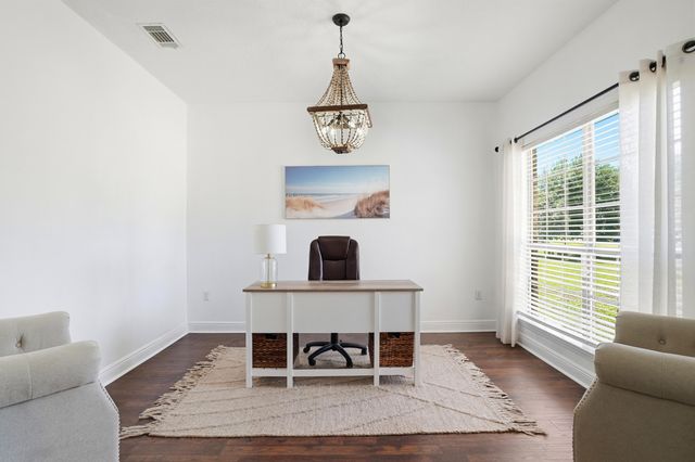 49 Harmony Way, Freeport, FL 32439