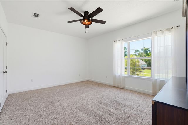 49 Harmony Way, Freeport, FL 32439