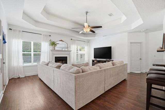49 Harmony Way, Freeport, FL 32439