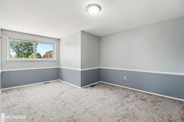 33128 Richard O Drive, Sterling Heights, MI 48310