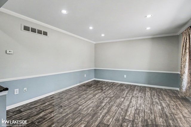 33128 Richard O Drive, Sterling Heights, MI 48310