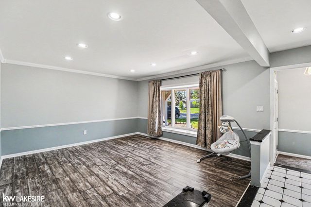 33128 Richard O Drive, Sterling Heights, MI 48310