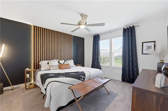 8809 SW 9th Terrace, Blue Springs, MO 64064