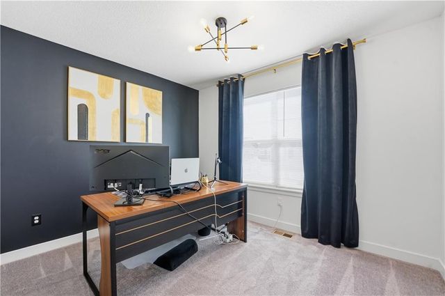 8809 SW 9th Terrace, Blue Springs, MO 64064