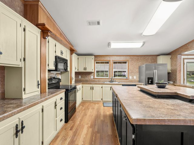 1177 Maul, Deridder, LA 70634