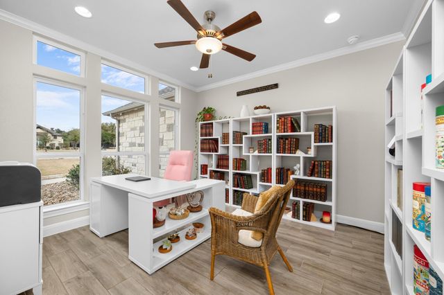 104 Crossfire CV, Liberty Hill, TX 78642