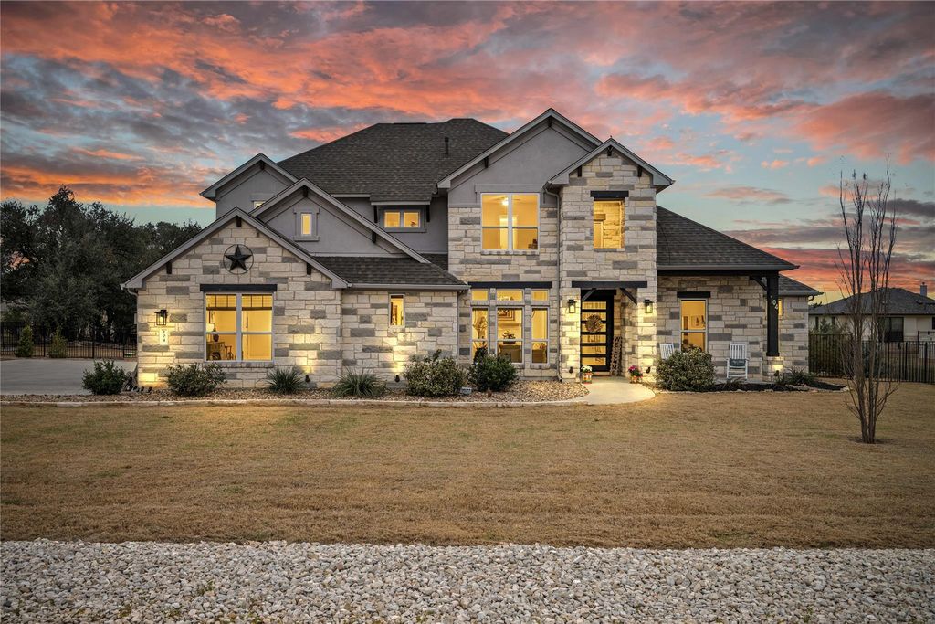 104 Crossfire CV, Liberty Hill, TX 78642