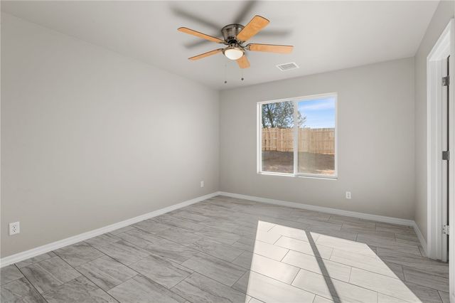 7593 E Sugarloaf Street, Kingman, AZ 86401