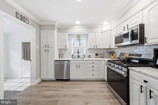 210 RIDGEWOOD DR, Northfield, NJ 08225