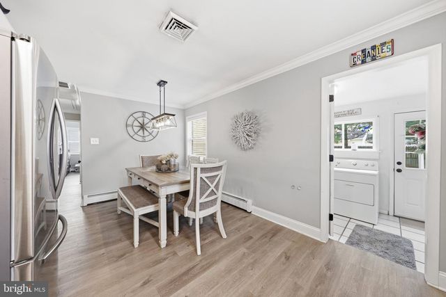 210 RIDGEWOOD DR, Northfield, NJ 08225