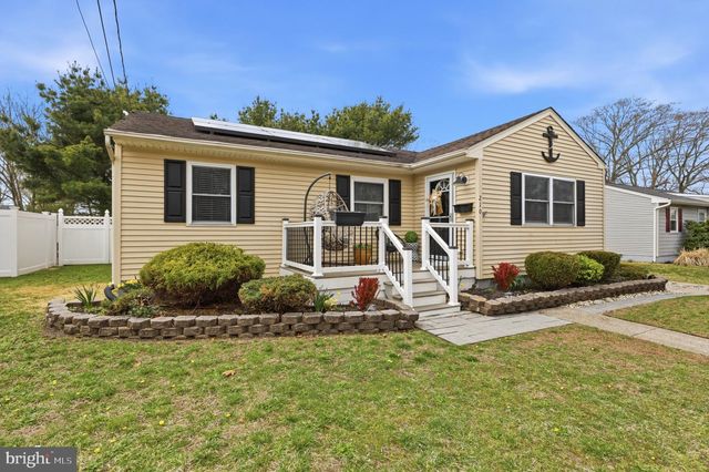 210 RIDGEWOOD DR, Northfield, NJ 08225