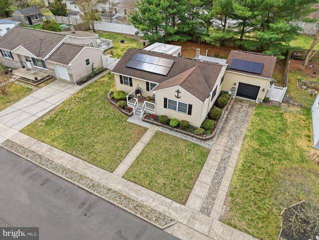 210 RIDGEWOOD DR, Northfield, NJ 08225