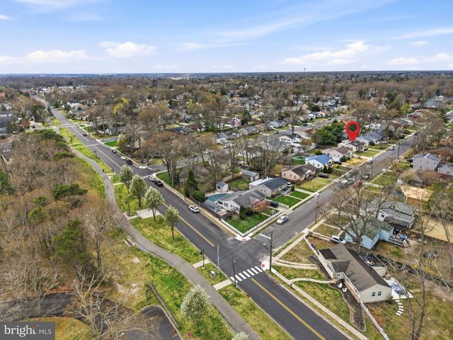 210 RIDGEWOOD DR, Northfield, NJ 08225