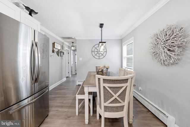 210 RIDGEWOOD DR, Northfield, NJ 08225