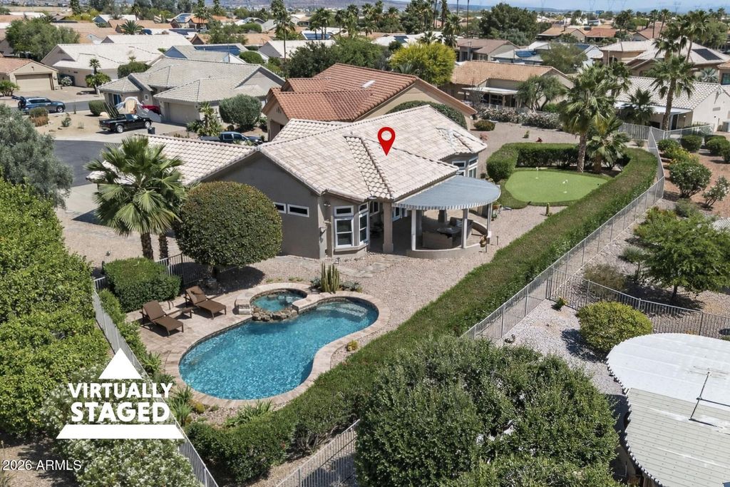 Image 9 of property listing at 15137 W BLACK GOLD Lane, Sun City West, AZ 85375