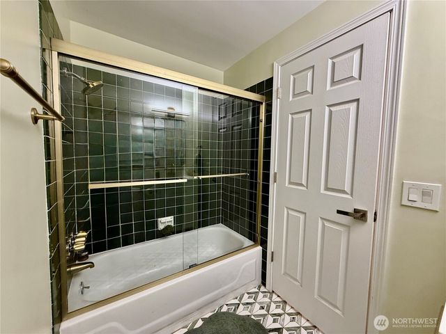 6208 Sycamore Place, Everett, WA 98203