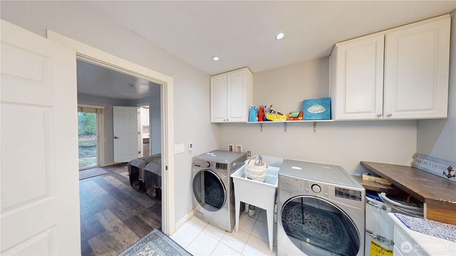 6208 Sycamore Place, Everett, WA 98203