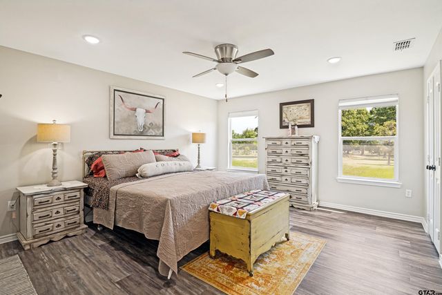 134 County Road 2749, Mineola, TX 75773