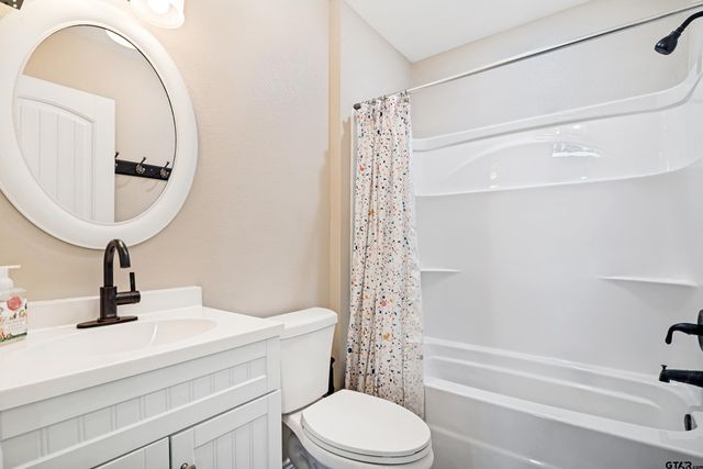 134 County Road 2749, Mineola, TX 75773