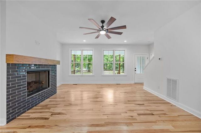 206 Goose Lane, Mebane, NC 27302