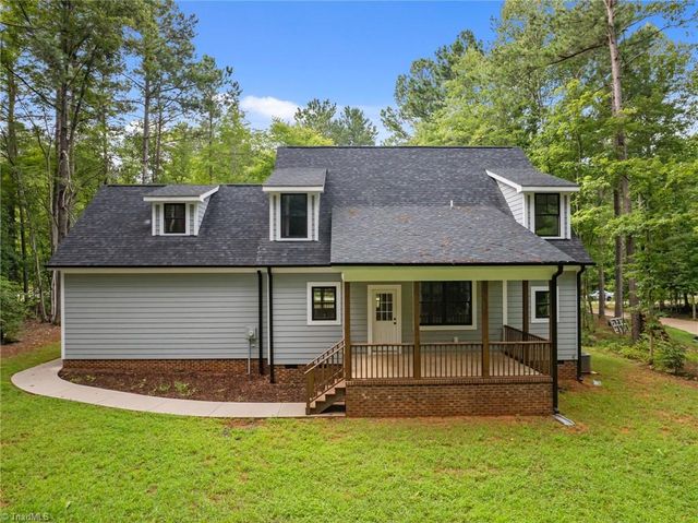 206 Goose Lane, Mebane, NC 27302