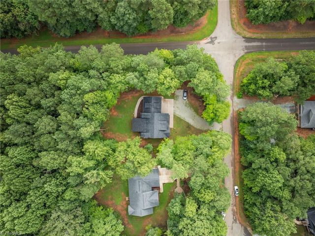 206 Goose Lane, Mebane, NC 27302