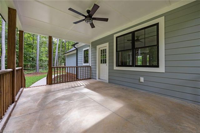 206 Goose Lane, Mebane, NC 27302