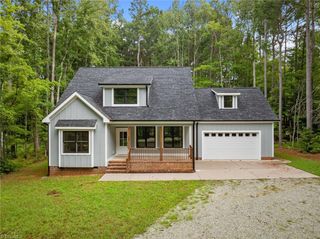 206 Goose Lane, Mebane, NC 27302