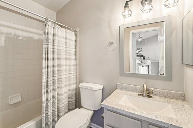 2227 Waterleaf Court 203, Naperville, IL 60564