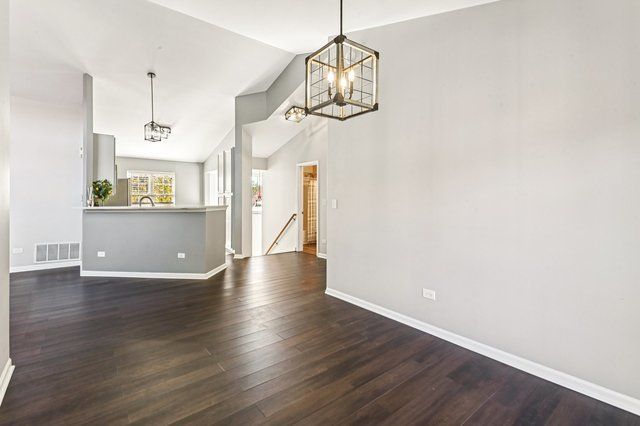 2227 Waterleaf Court 203, Naperville, IL 60564