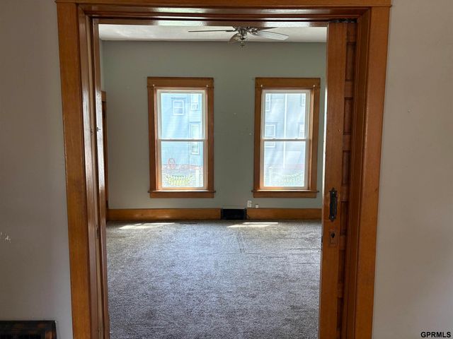 725 E Military Avenue, Fremont, NE 68025