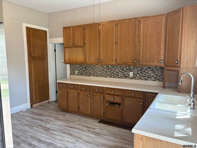 725 E Military Avenue, Fremont, NE 68025