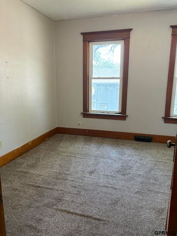 725 E Military Avenue, Fremont, NE 68025