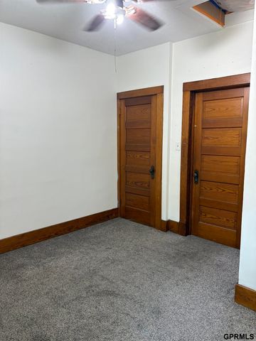 725 E Military Avenue, Fremont, NE 68025
