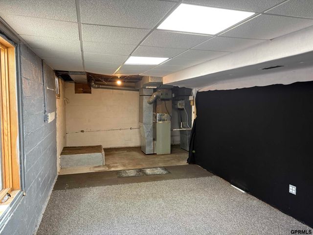 725 E Military Avenue, Fremont, NE 68025
