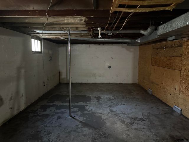 725 E Military Avenue, Fremont, NE 68025