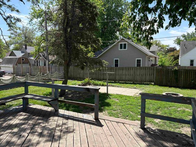 725 E Military Avenue, Fremont, NE 68025