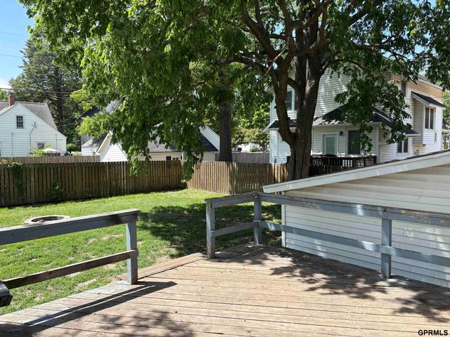 725 E Military Avenue, Fremont, NE 68025