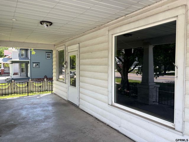 725 E Military Avenue, Fremont, NE 68025