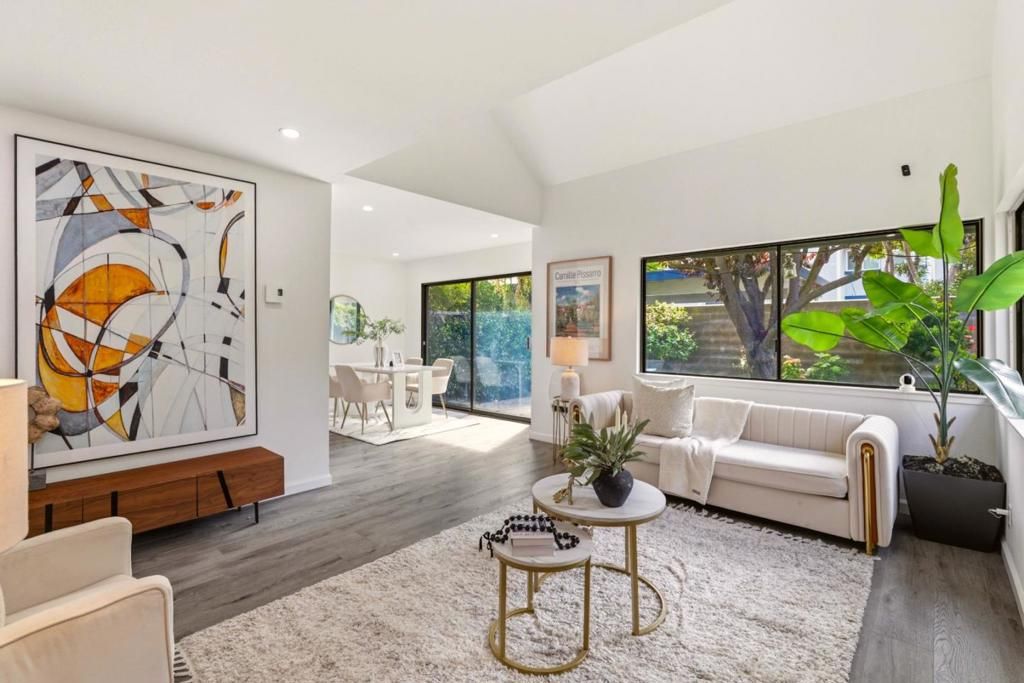 670 San Antonio Road 28, Palo Alto, CA 94306
