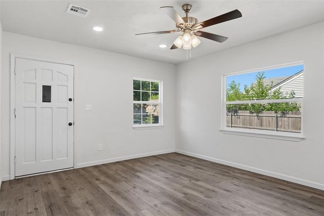 4633 SE 21st Street, Del City, OK 73115