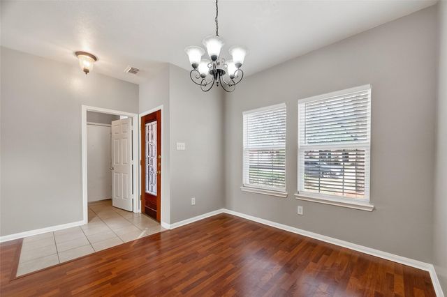 2914 Laurel Brook Lane, Pearland, TX 77584