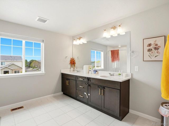10863 Hayloft St, Parker, CO 80134